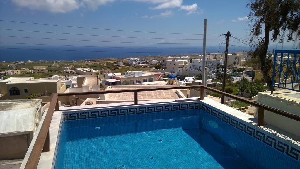 Anemomilos Suites Fira  Exteriör bild